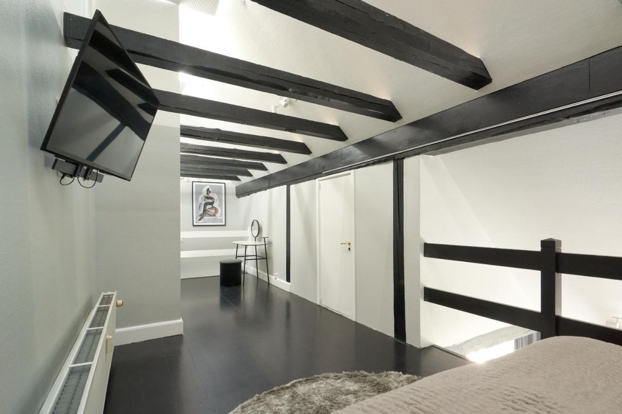 Unique 2 Bedroom Duplex W Exposed Beams In Cph * København